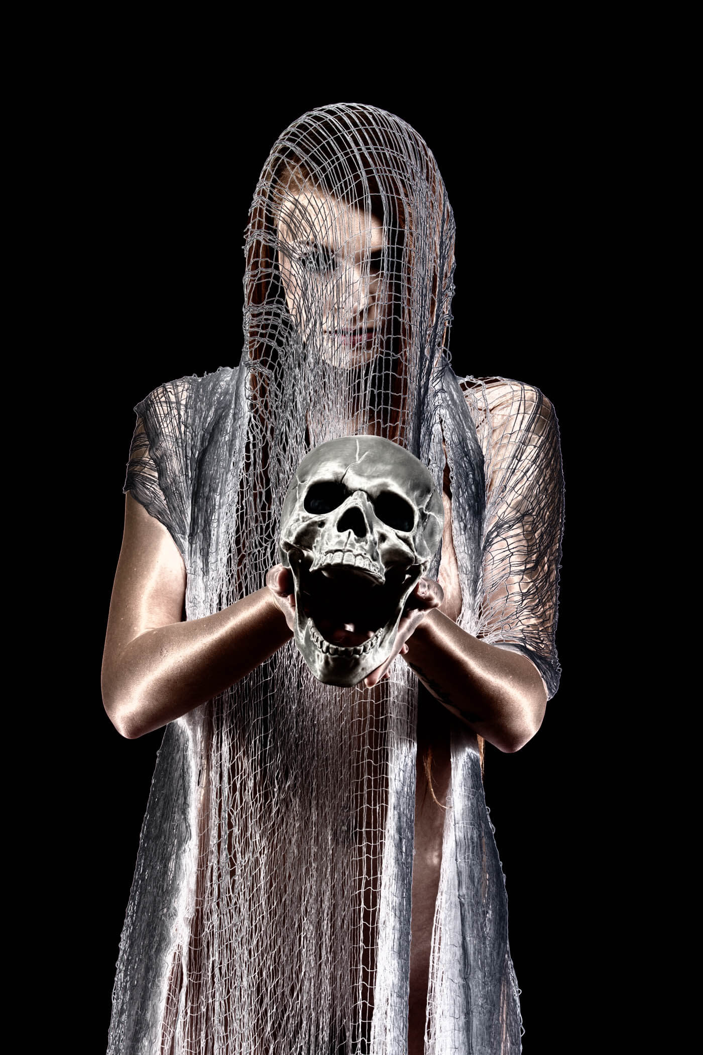 Dark Art Scarlett Mesh Covered with Skull