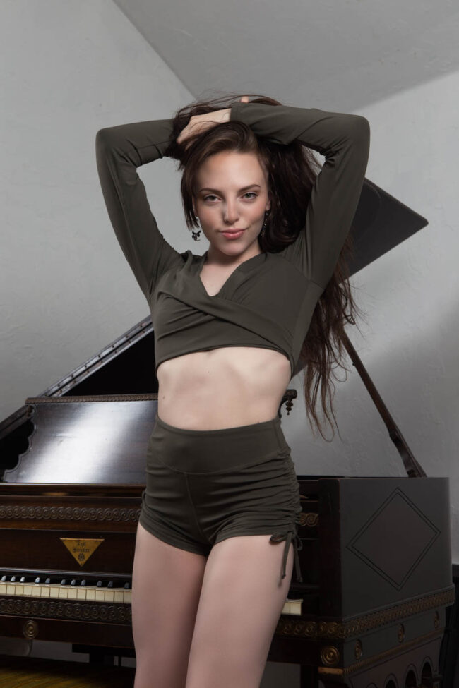 Gorgeous look of Youreprojecting on Baby Grand