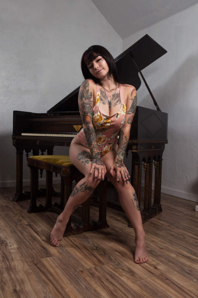 alt-model-portraits-peaches-tattoo-okc-photographer