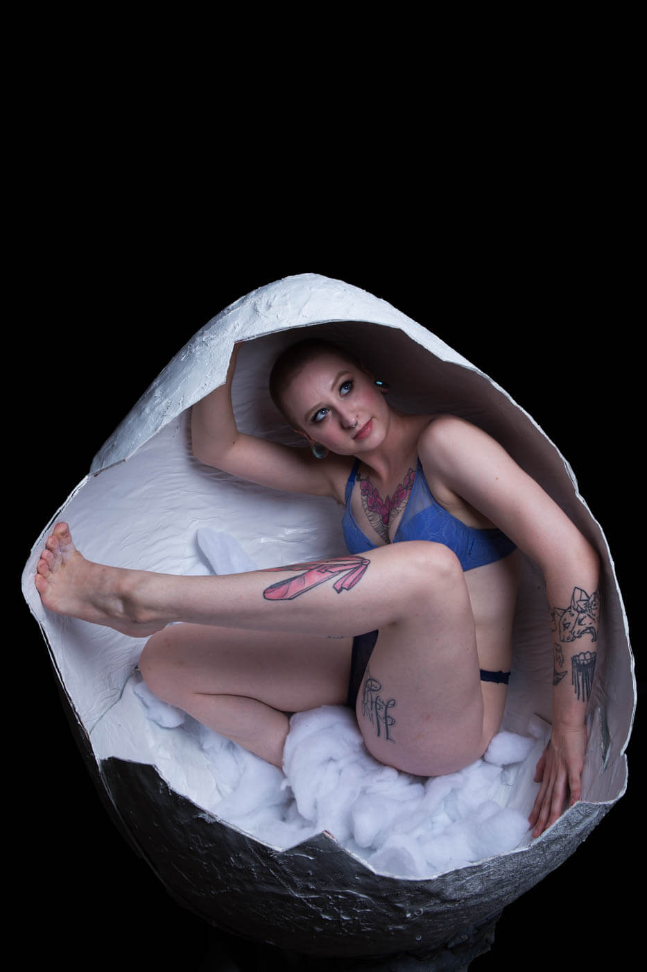 Pretty Eggs creative-portraiture-giant-egg-okc-photography-subtle-shades