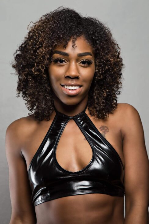 portrait-images-cara-rayford-black-outfit-norman