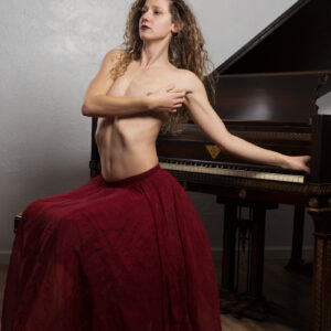 vivian-cove-red-dress-piano-okc-oklahoma