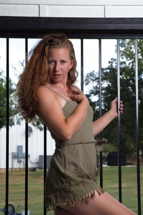 portrait-session-lake-overhoser-pamela-hughes