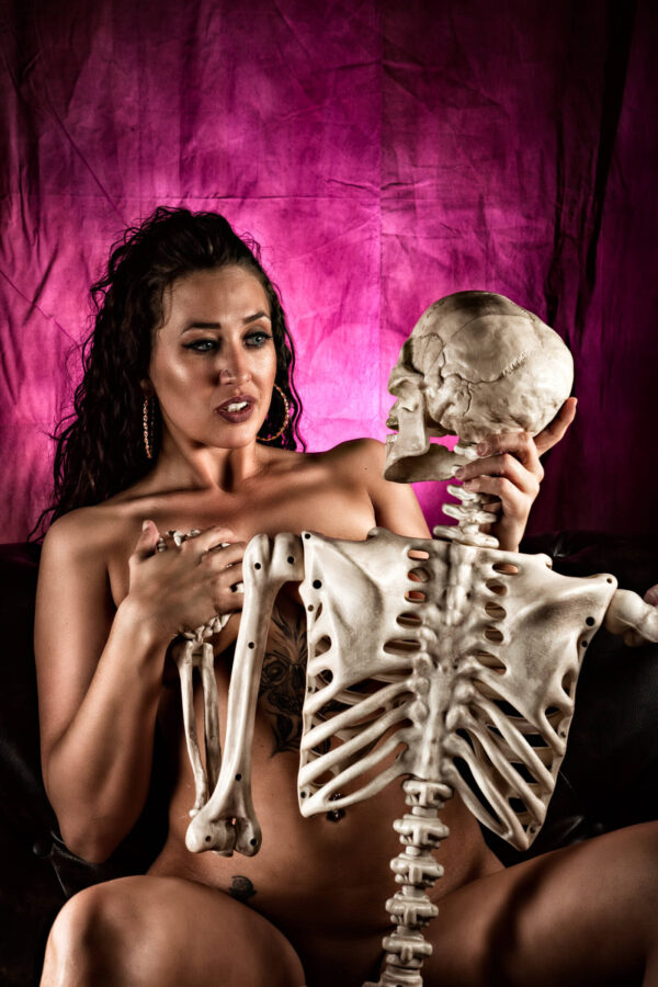 amanda-kern-skeleton-nude-purple-bones-seminole-ok