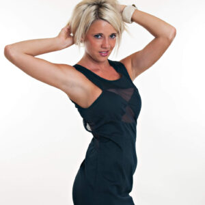 tayla-agee-blonde-black-skirt-fashion-tulsa