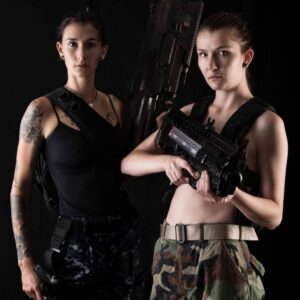 maja-violette-greasyrose-camo-alien-hunters-guns-black-hunters-tulsa-ok