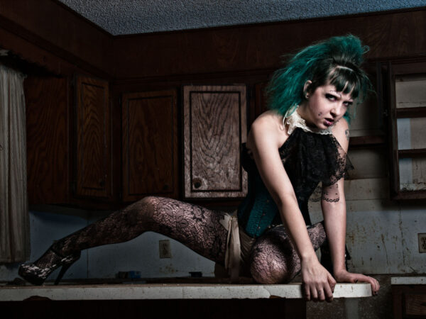 patientzero-lace-stockings-green-black-alternative-abandoned-home-moore-ok