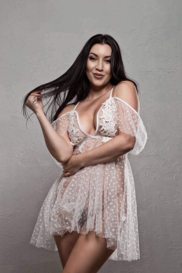 bella-burke-white-sheer-babydoll-brunette-oklahoma-city-ok