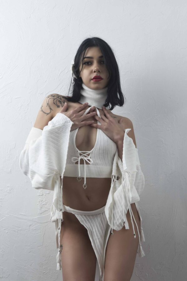 kali-king-white-outfit-beautiful-photo-shoot-oklahoma-city-ok