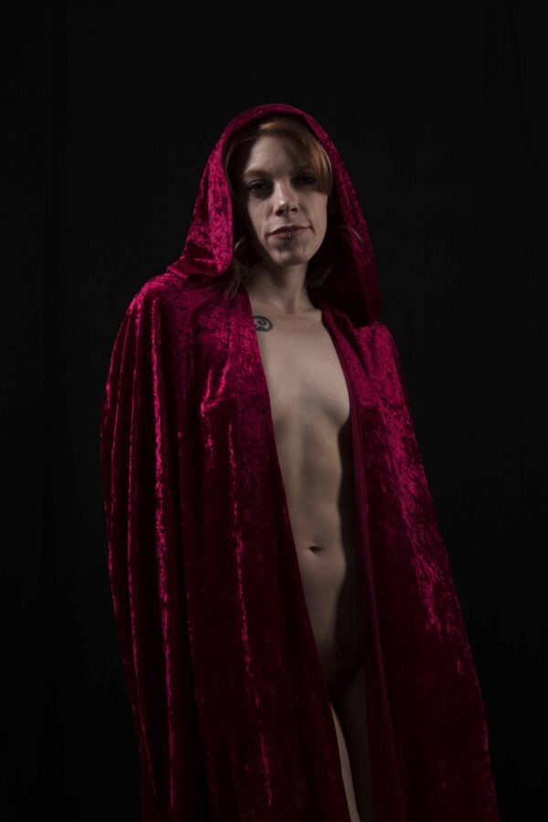 riann-nova-maroon-red-cape-sexy-themed-oklahoma-city-ok