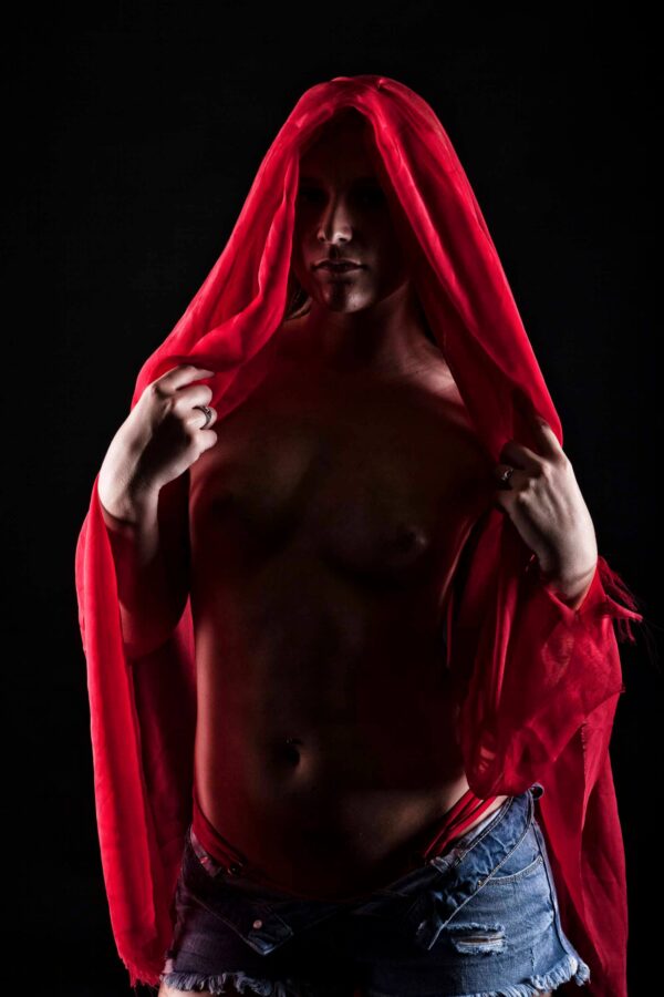 anonymous-red-and-flesh-themed-shoot-oklahoma-city-ok