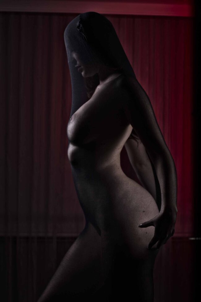 dane-halo-cocooned-themed-photo-shoot-toronto-canada