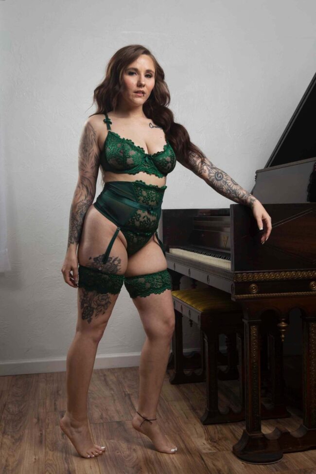 kya-kush-norman-freelance-model-boudoir-photographer-ok