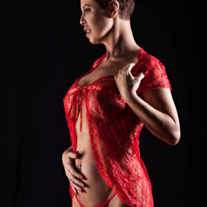 diane-smith-red-themed-boudoir-shoot-choctaw-ok