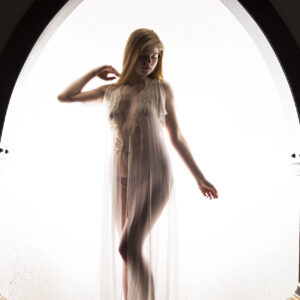 lottie-belle-entrance-of-an-angel-sexy-boudoir-photography-lawton-ok