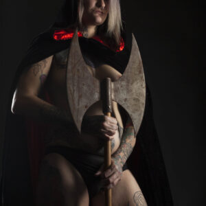 hannah-batgirl-prepped-for-combat-cosplay-themed-portrait-edmond-ok