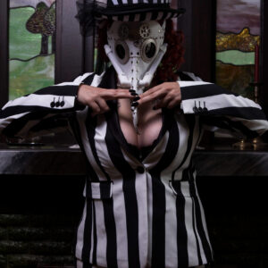 Alissa Len Allen striped themed photo shoot Subtle Shades Photography